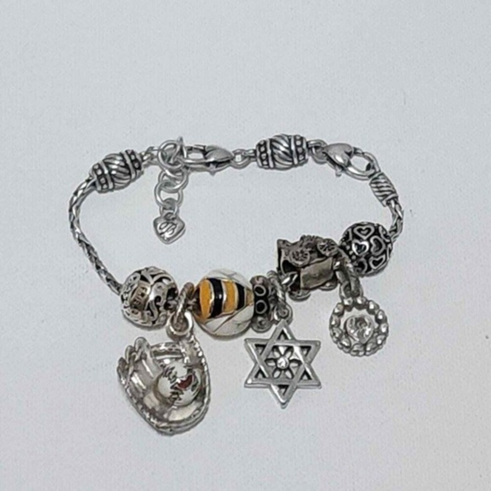 Brighton bumblebee, friends, mother, baby carriage, star of David charm bracelet - Picture 3 of 8